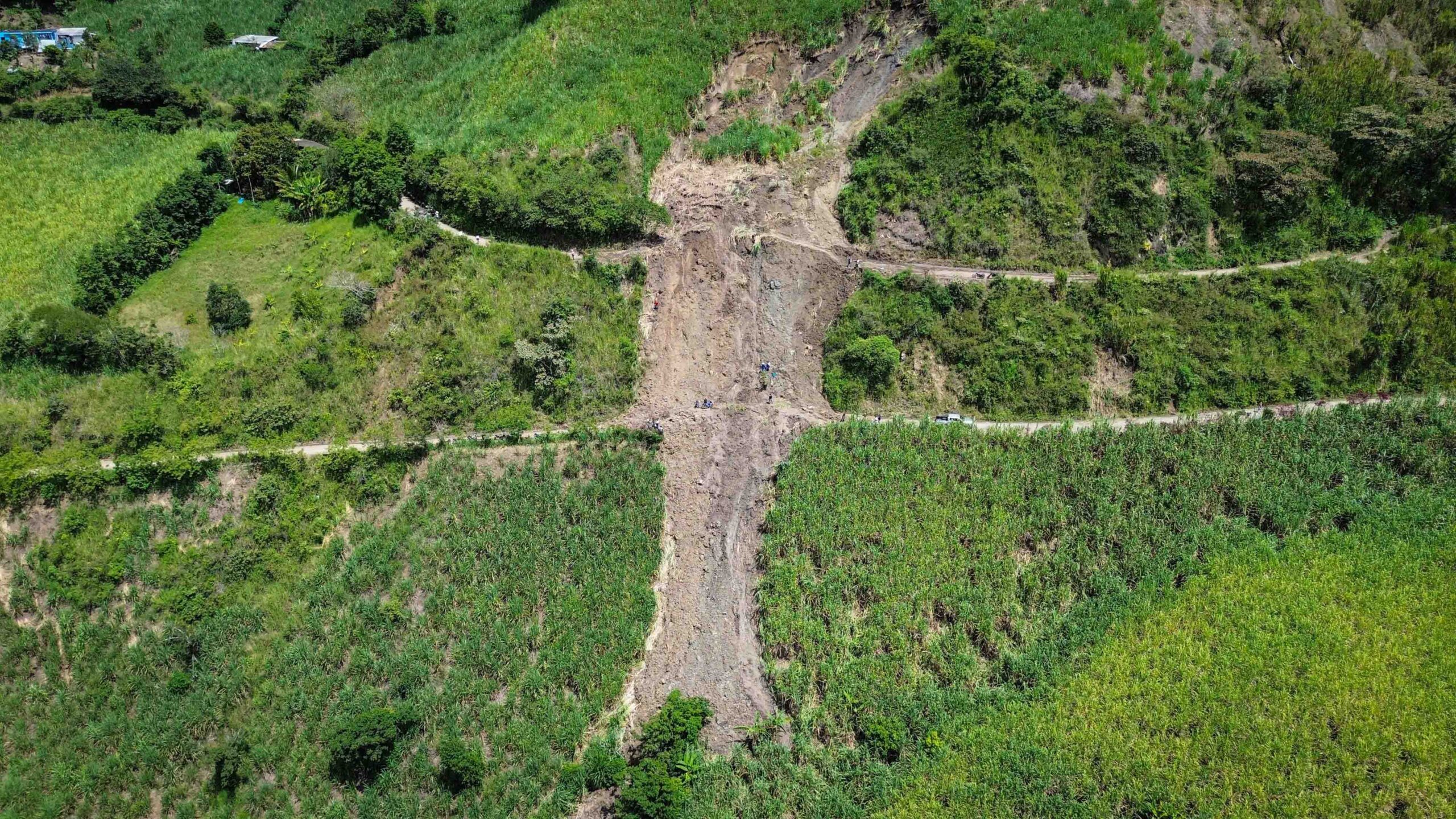 Emergencia vial en Nariño: 2 municipios incomunicados por derrumbes y pérdida de banca